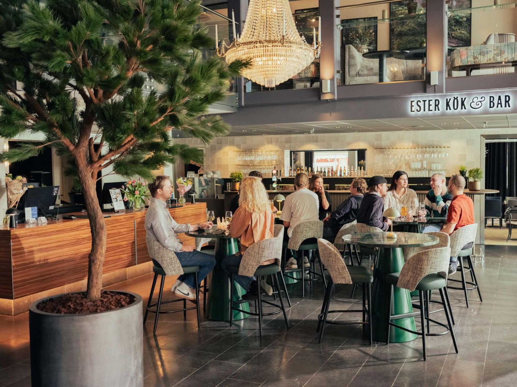 Best Western Plus John Bauer Hotel Йёнчёпинг Экстерьер фото